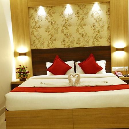 Prayana Hotels Kochi Kültér fotó