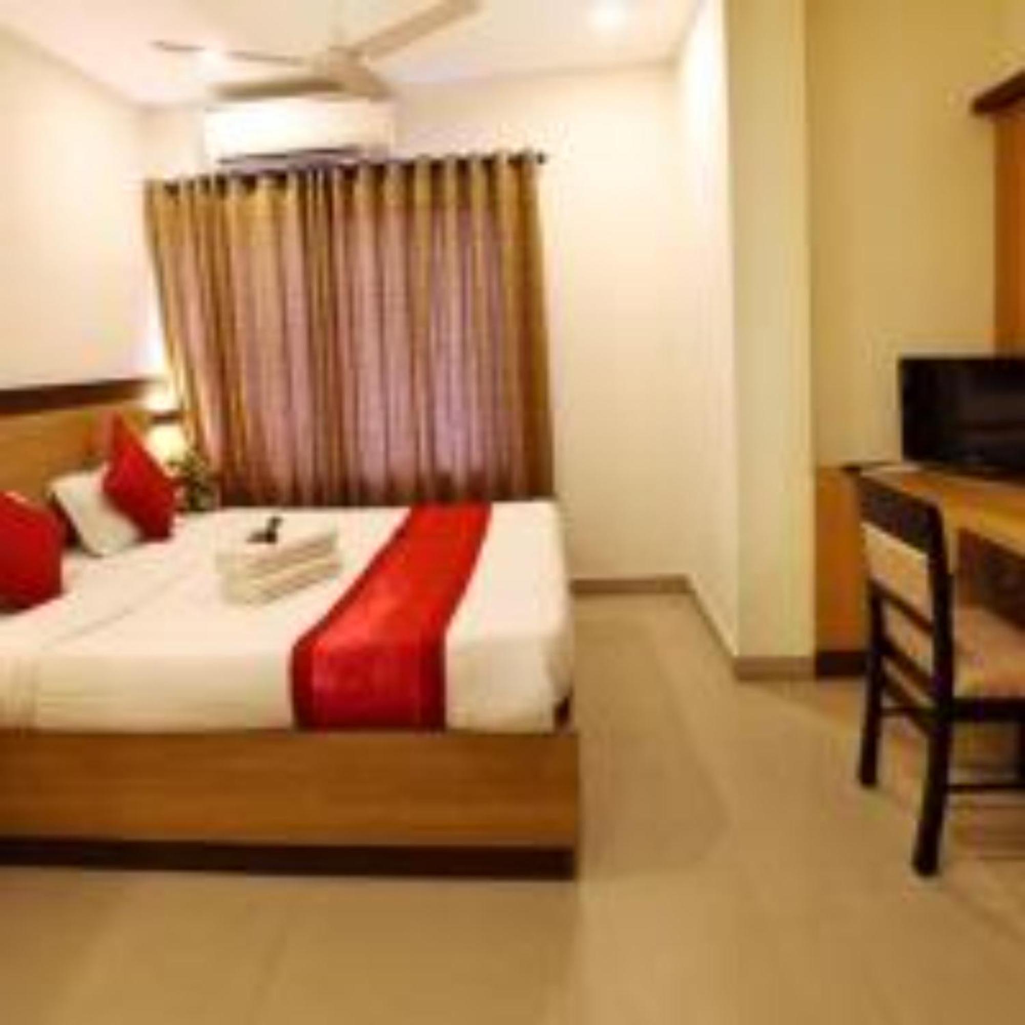 Prayana Hotels Kochi Kültér fotó