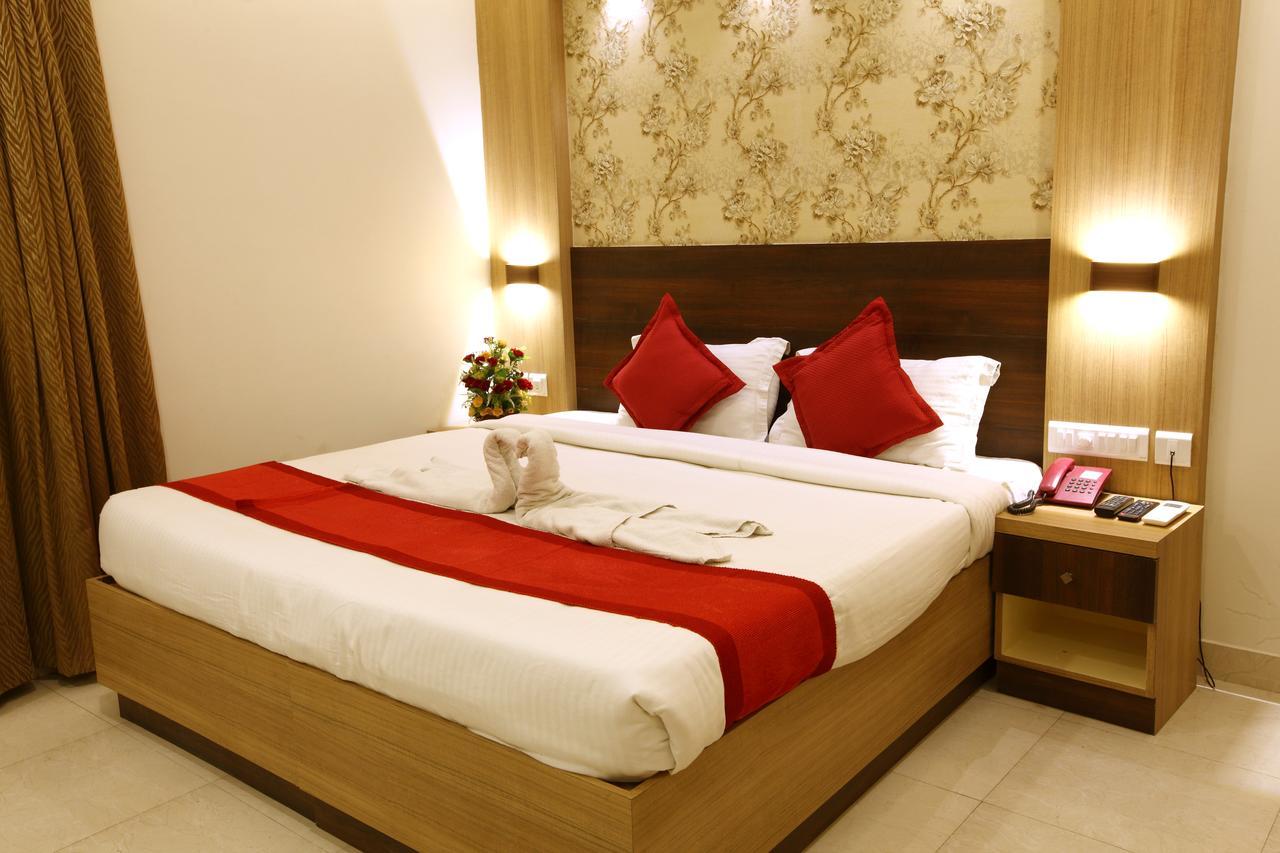Prayana Hotels Kochi Kültér fotó