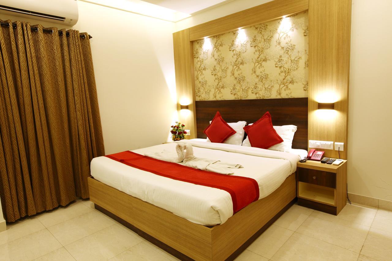 Prayana Hotels Kochi Kültér fotó