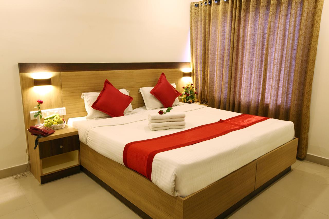 Prayana Hotels Kochi Kültér fotó