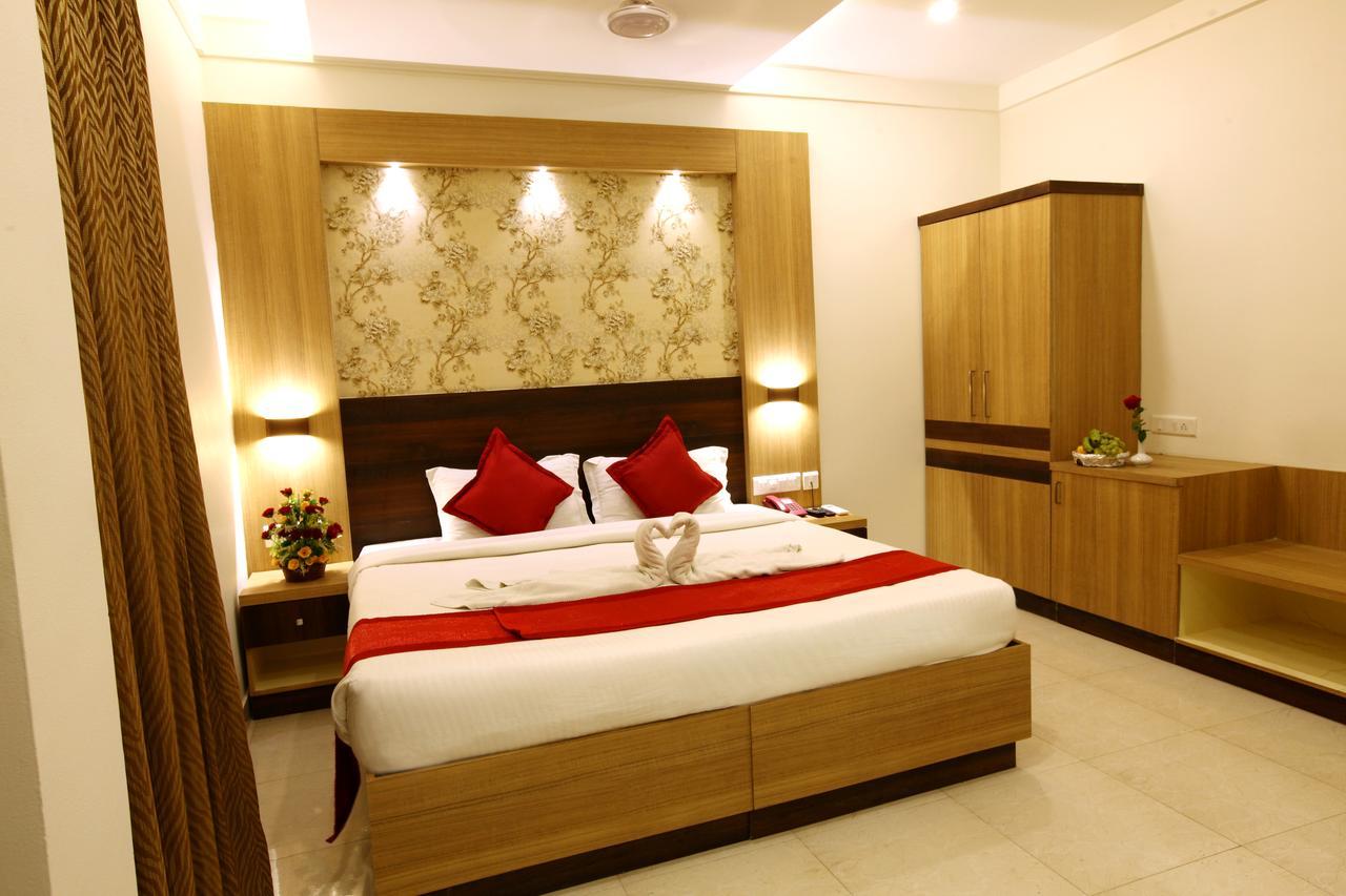 Prayana Hotels Kochi Kültér fotó