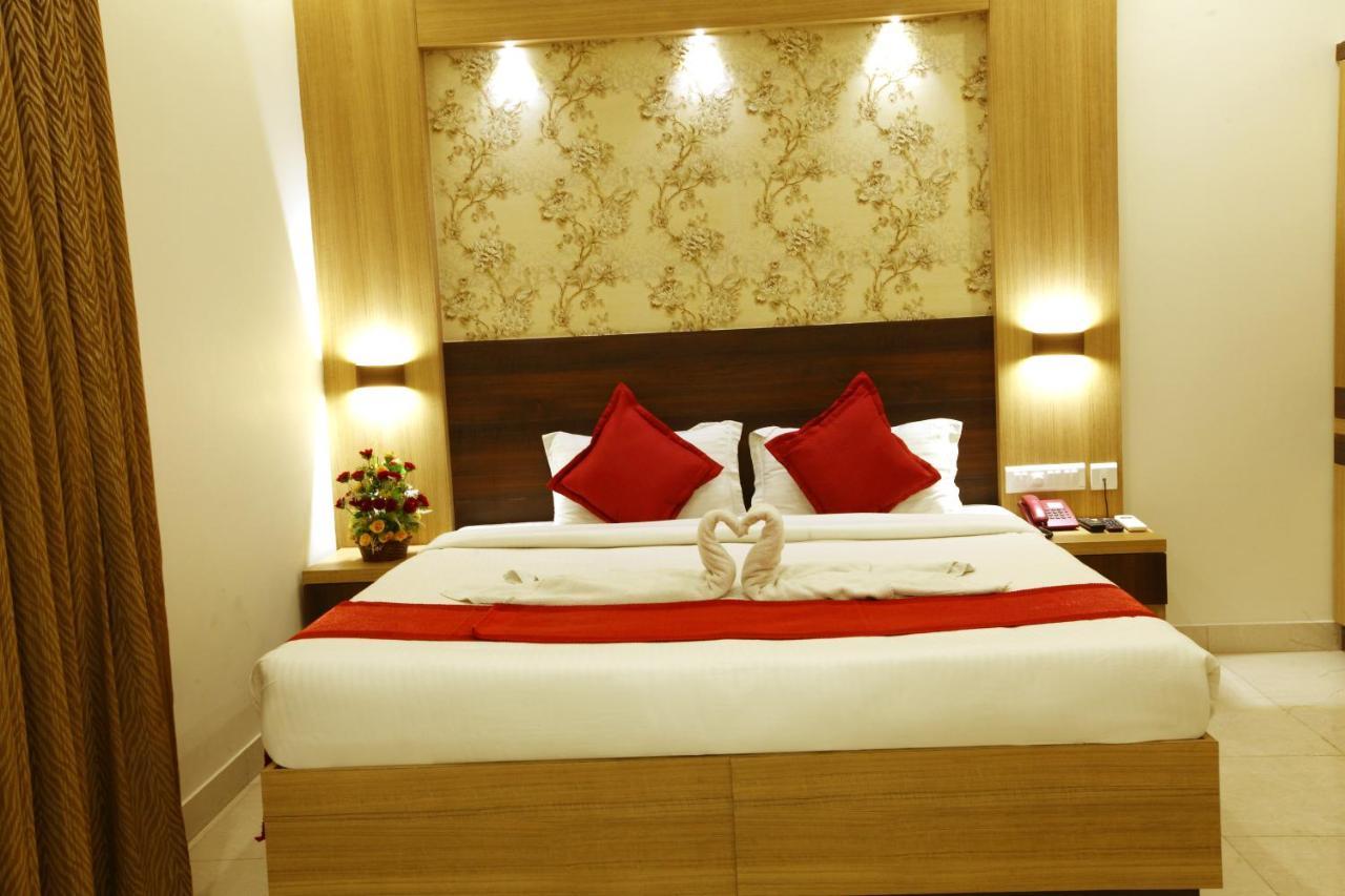 Prayana Hotels Kochi Kültér fotó